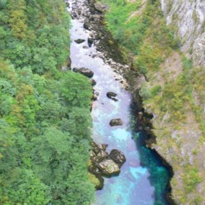 Do Albanii 2009 - kanion rzeki Piva w Czarnogórze