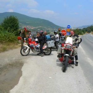 Do Albanii 2009 - Kosowo, polski posterunek graniczny sił KFOR