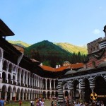 Rylski Monastyr - do kraju śmieci, mercedesów, bunkrów i klaksonów