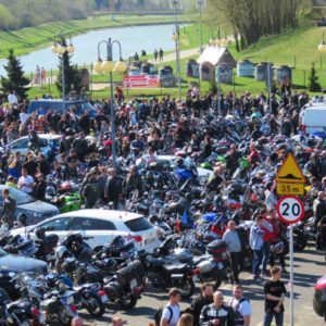Rozpoczęcie sezonu motocyklowego - topienie marzanny - Rzeszów, Podpromie 2017