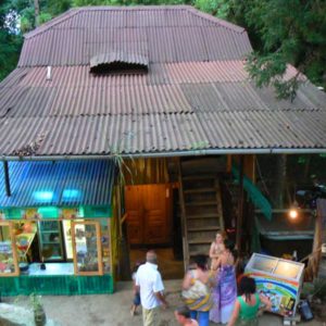 Gruzja motocyklowo 2010 – wyprawa na magiczne Zakaukazie - gościnny bar