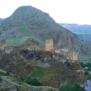 Gruzja motocyklowo 2010 – wyprawa na magiczne Zakaukazie - twierdza Chertwisi