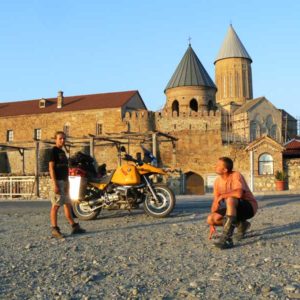 Gruzja motocyklowo 2010 – wyprawa na magiczne Zakaukazie - Gruzja - kompleks klasztorny w Alawerdi