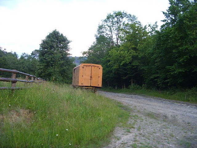 nocleg - Ukraina - Zakarpacie - Bohun i Majo Dwa enduro na połoninach - Zakarpacie 2010